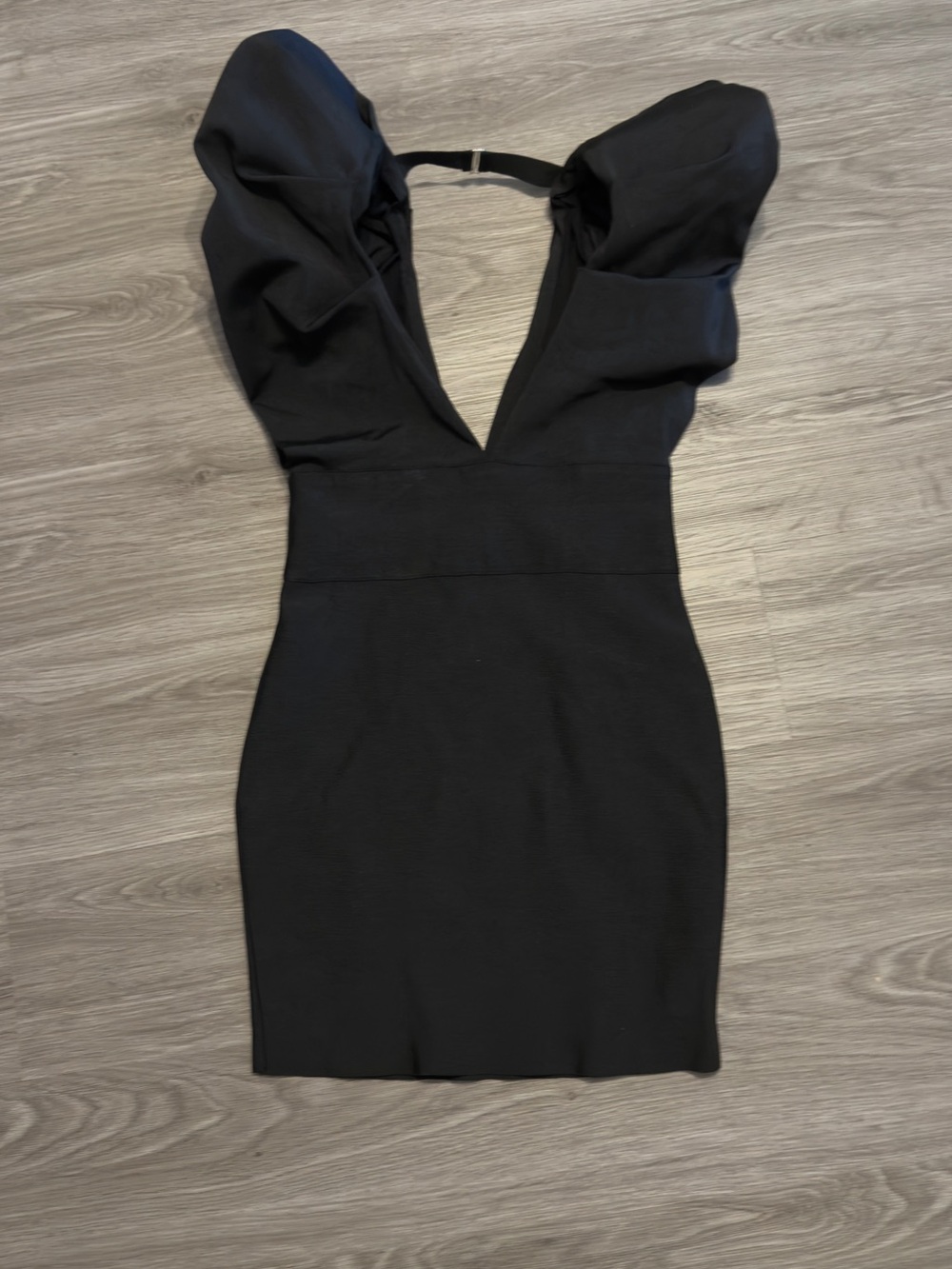 Black Deep V-Neck Puff Sleeve Bodycon Dress